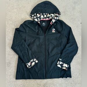 DISNEY RAINCOAT! SIZE WOMENS LARGE IN GOOD CONDITION